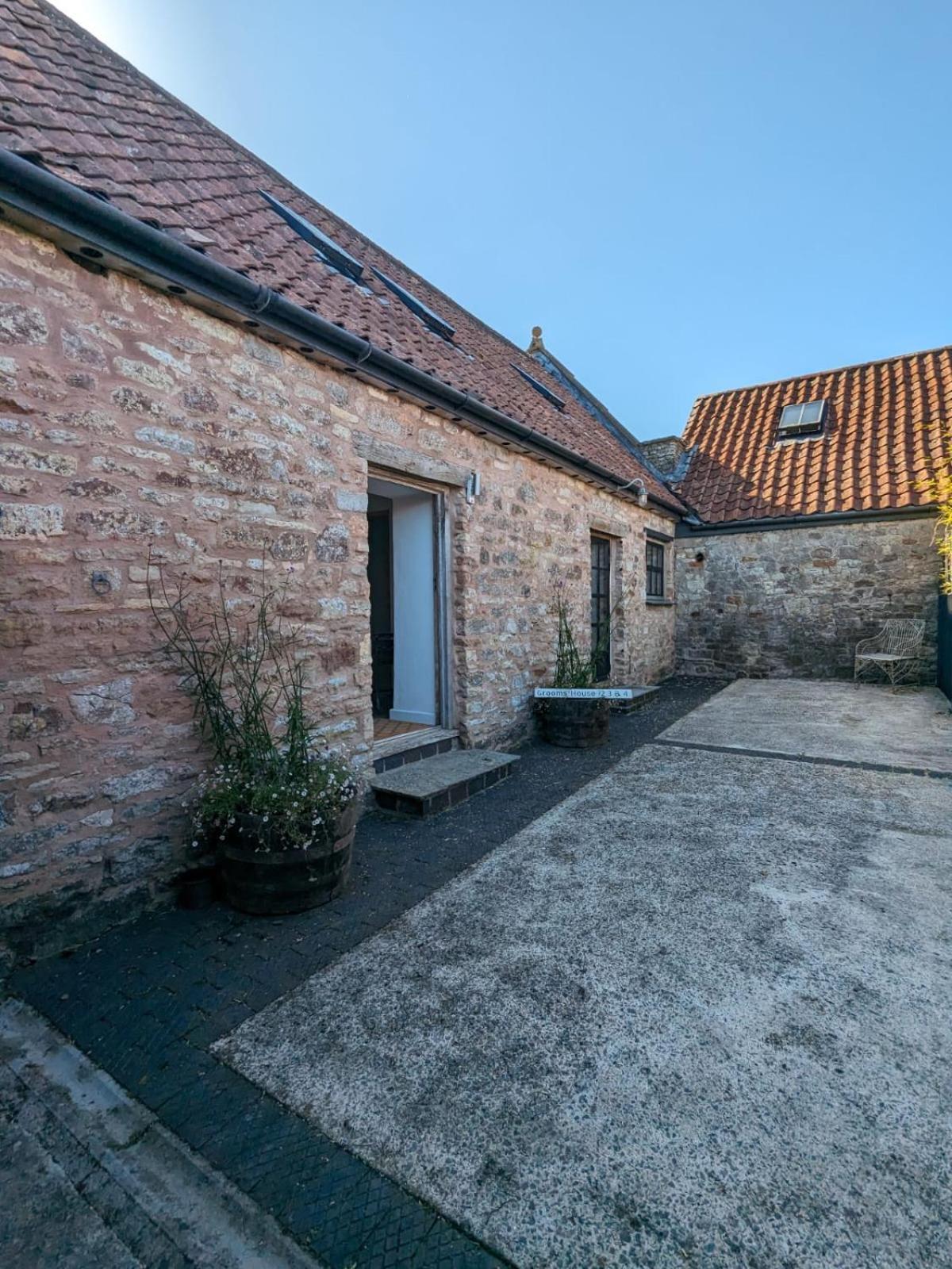 Regilbury Court, Grooms House Redhill  Εξωτερικό φωτογραφία
